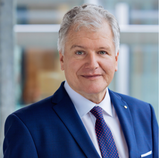 Mag. Robert Spiegel